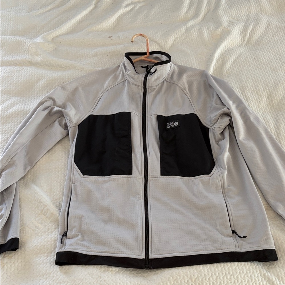 Mountain Hardwear Light Gray Jacket with Black Chest Panels